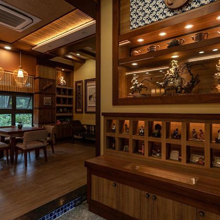 山花映水紅莊園民宿 Appartement Yuemei Buitenkant foto